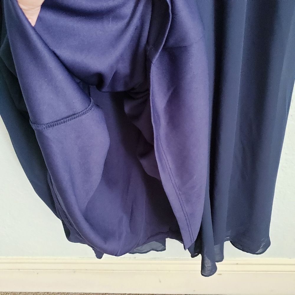 Levkoff Crisscross‎ Neck Chiffon A-line Navy Gown - Picture 6 of 7